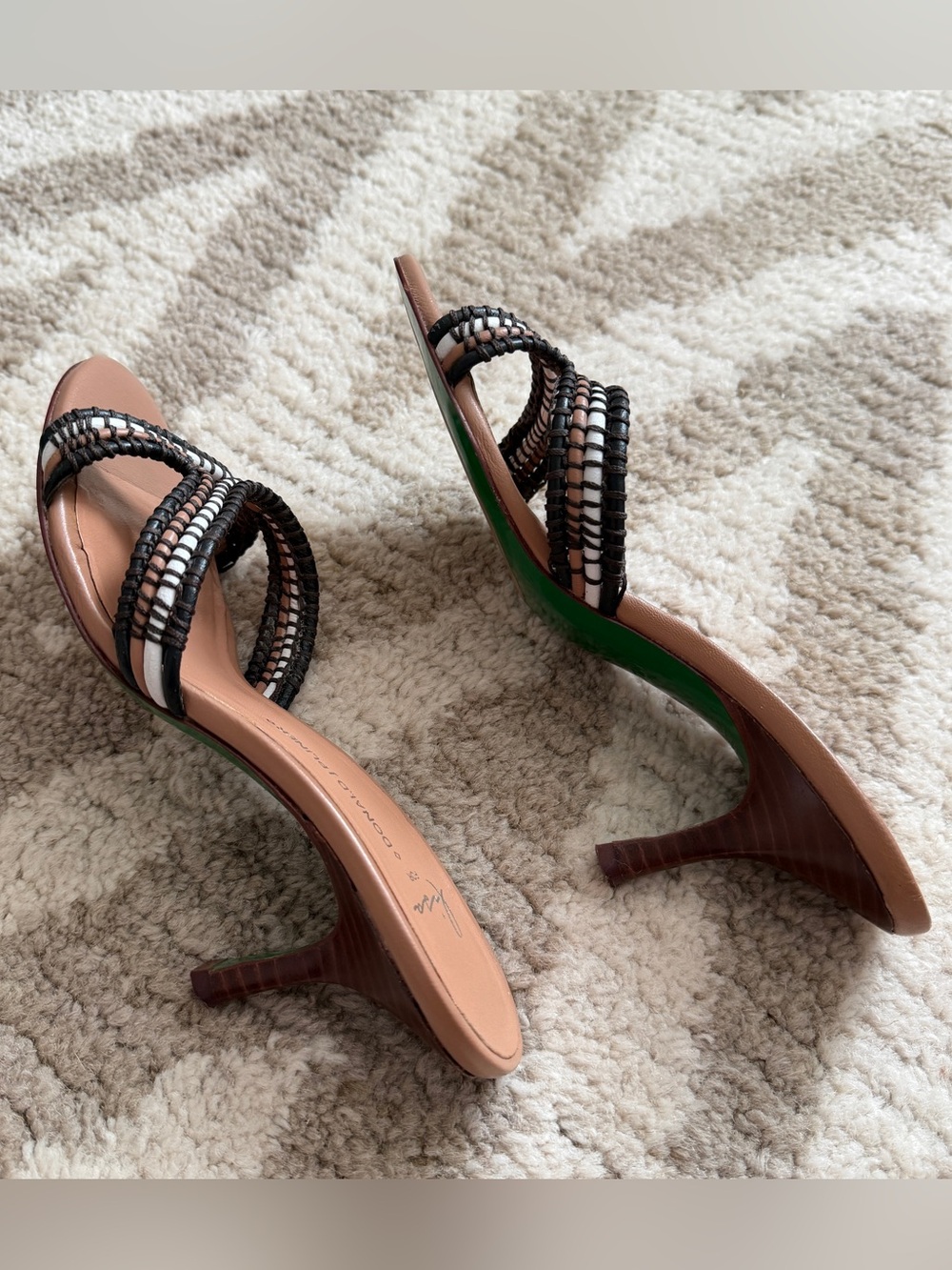 Lisa for Donald J. Pliner Pasion Hand Woven Slide Sandal_Multicolor Size- 7.5 - Picture 5 of 7